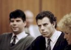 Irmãos Menendez voltam aos tribunais em busca de revisão de sentença após mais de 30 anos presos