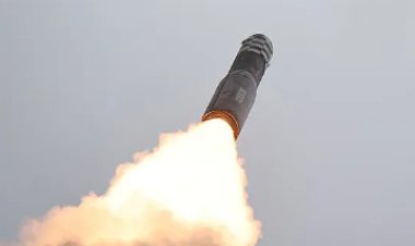 Coreia do Norte Lança Novo Míssil Intercontinental e Atinge Altitude Recorde: EUA e Aliados Reagem