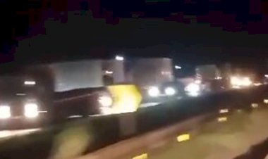 Caminhão-tanque tomba e interdita BR-153 por quase 12 horas em Goiás