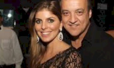 IMAGENS MOSTRAM EX-DE CARLINHOS CACHOEIRA AMEAÇANDO-O COM FACA EM MEIO A DISPUTA JUDICIAL