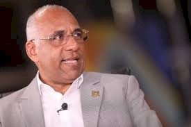 Paço enquadra aliados e Rogério Cruz se torna o grande protagonista de ações da prefeitura