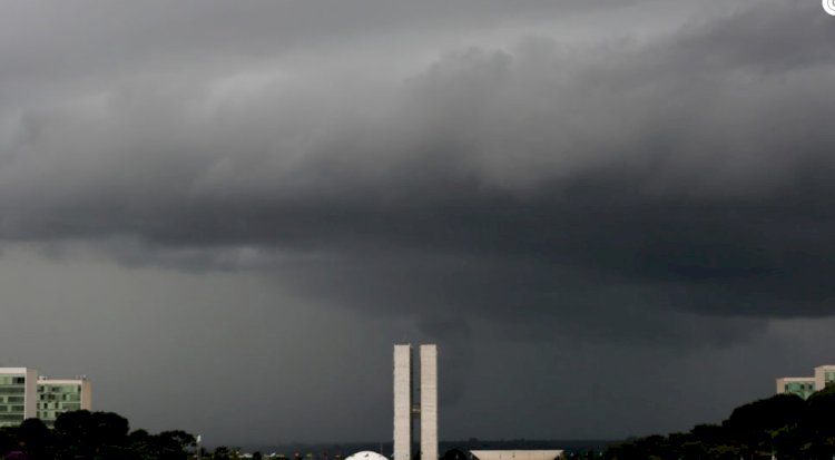 Fim da maior seca da história do DF: Chuva chega após 166 dias