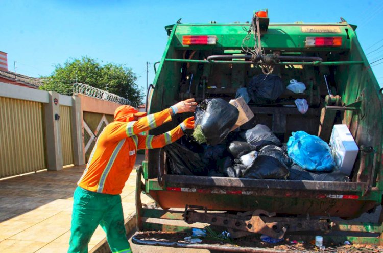 MP-GO recomenda suspensão de licitação de sacos de lixo e critica gestão de Rogério Cruz e Comurg