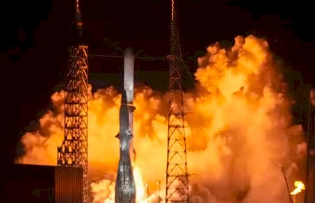 Blue Origin Realiza Primeiro Voo Orbital com o Foguete New Glenn