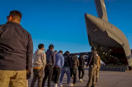 Trump inicia deportações em massa com operação de prisão de imigrantes ilegais