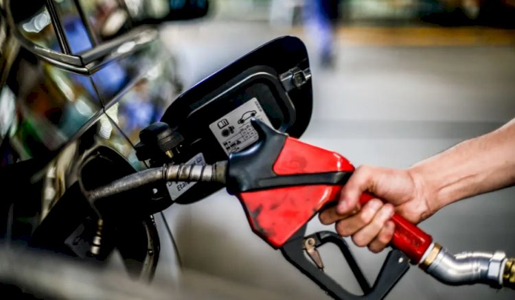 Aumento do ICMS sobre combustíveis entra em vigor neste sábado (1º)