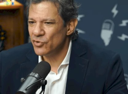 Haddad usa linguagem informal e ativa o “modo jovem” em entrevista ao Flow