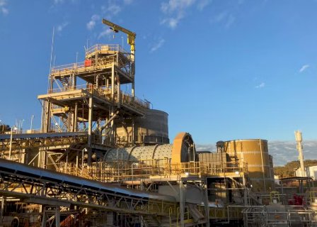 AURA MINERALS COMPRA MINA DE OURO HISTÓRICA EM GOIÁS POR US$ 76 MILHÕES