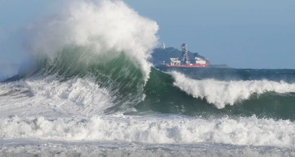 Bombeiros do Rio já fizeram mais de 8 mil salvamentos no mar em 2026