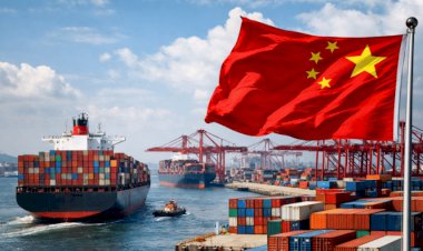 Exportações chinesas surpreendem e superávit cresce