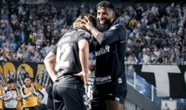 Santos vence Cruzeiro e embala no Brasileirão
